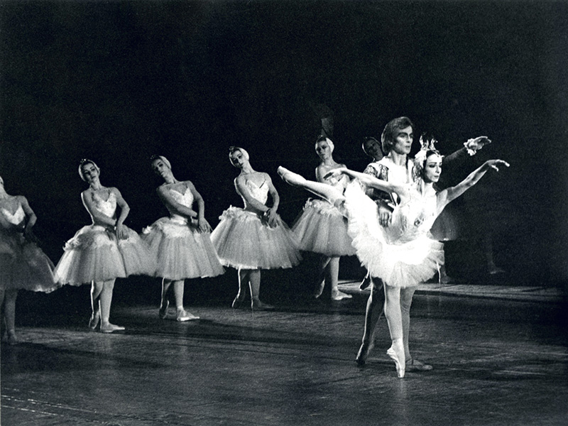 "SCHWANENSEE" - Choreographie JOHN CRANKO 1969, MARCIA HAIDÉE mit RUDOLF NUREJEV